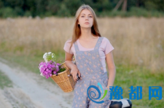 Julia Chen 20167̎Ů\(yn)(sh)