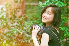 Julia Chen{201711\(yn)(sh)